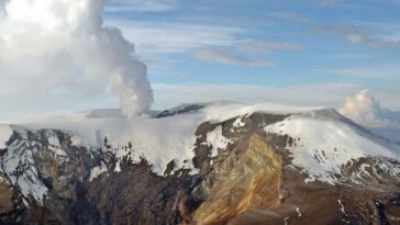 Atención constante en el Quindío ante una posible erupción del volcán Nevado del Ruiz