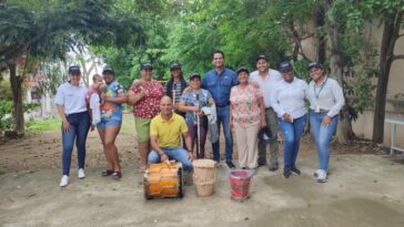 Con instrumentos musicales se fortalecen habilidades de menores en Cartagena  