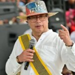 Gustavo Petro, presidente de Colombia, en una gira por La Guajira en junio de 2023