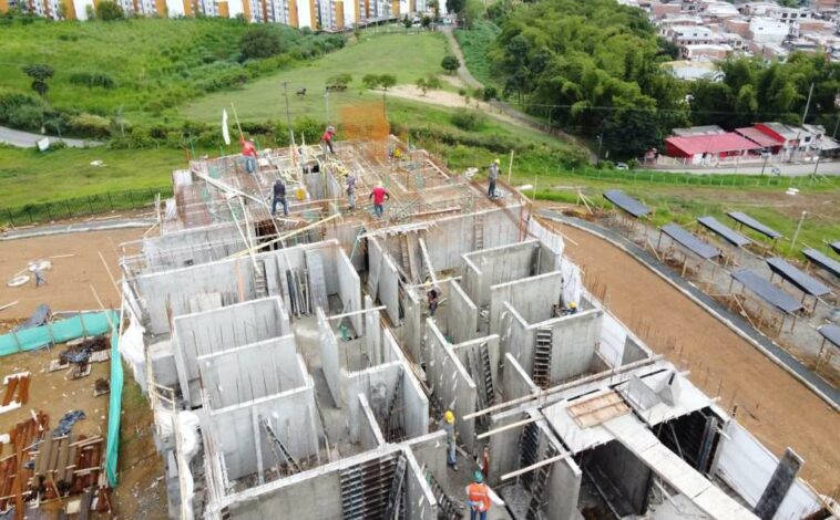 Por lo menos 43 proyectos de construcción de vivienda se han visto afectados en Risaralda.