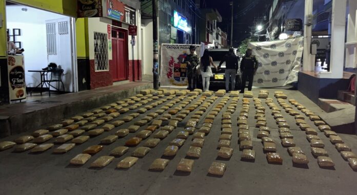 Millonaria incautación de estupefacientes se produjo en La Plata