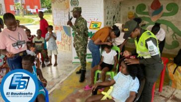 “Mónica” la patrullera de la dulce sonrisa y protectora de los niños