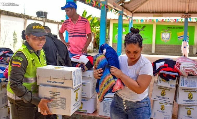 Multiplican ayudas humanitarias para Puerto Escondido