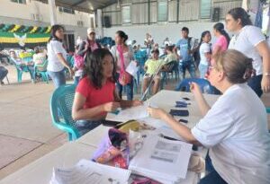 Unidad para las Víctimas entregó cartas de indemnización a sobrevivientes de Puerto Libertador