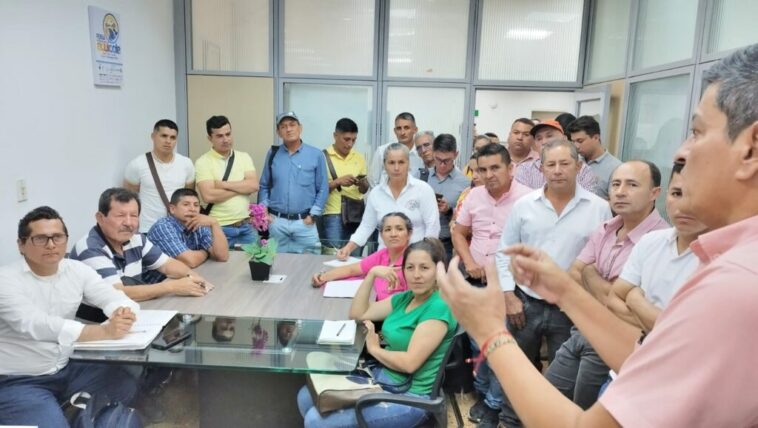 564 familias cafeteras se benefician con proyecto por $1.700 millones del gobierno departamental.