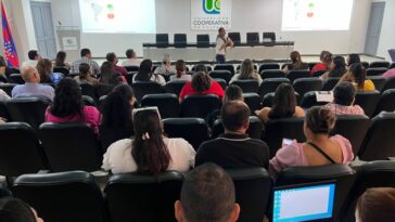 Conpucol lidera taller de ‘renta personas naturales’ en la UCC