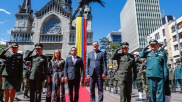 En Caldas conmemoraron el Día de los Héroes Caídos en combate
