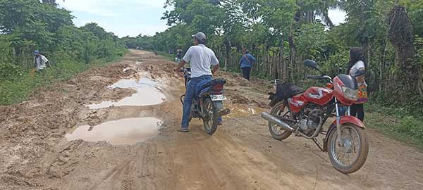 En San Zenón la administración municipal  se olvidó de las vías