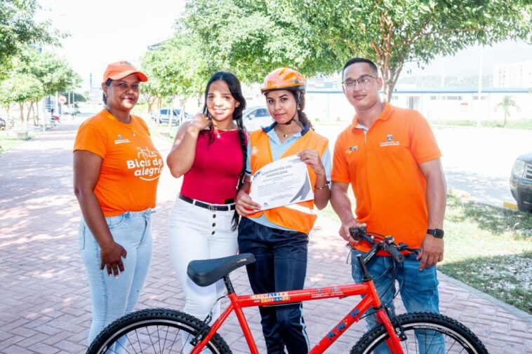 Gobernación continúa entregando las ‘Bicis de la Alegría’ en todo el Magdalena 