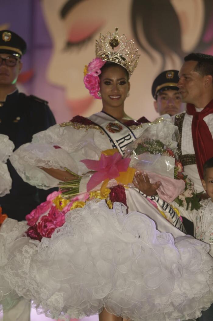 Isabella Sofía Henriquez: ¡nueva Reina Nacional del Bambuco! 9 3 julio, 2023