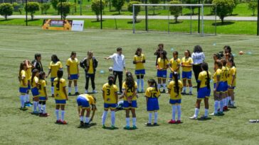 La primera serie web de entrenamiento mental libre de estereotipos para las mujeres en el fútbol es colombiana