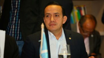 Los líos del gobernador Aguilar por la designación de Javier Acevedo como alcalde encargado de Girón