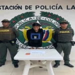 Mujer fue capturada con base de coca