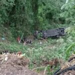 Recuperaron 9 cadáveres del bus que cayó a un abismo en Santander En la tarde de este sábado la Policía de Santander confirmó que en el lugar del accidente del bus ocurrido en la madrugada fueron recuperados nueve cuerpos.