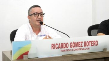 Richy Gómez expresó su extrañeza al no recibir aval de su partido