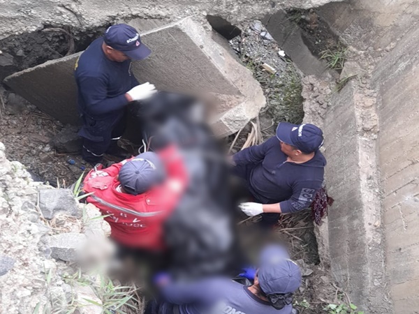 Trágico accidente en el norte de Nariño, motociclista cayó a una zanja