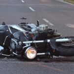 Accidente entre volqueta y motocicleta deja una persona sin vida