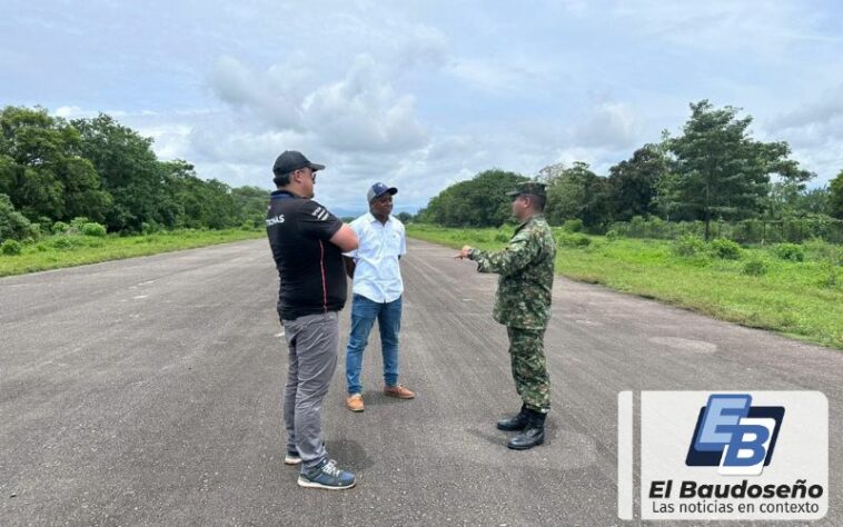 Alcalde de Acandí, recibió importante visita de la Aeronáutica Civil y Ejército Nacional de Colombia. 