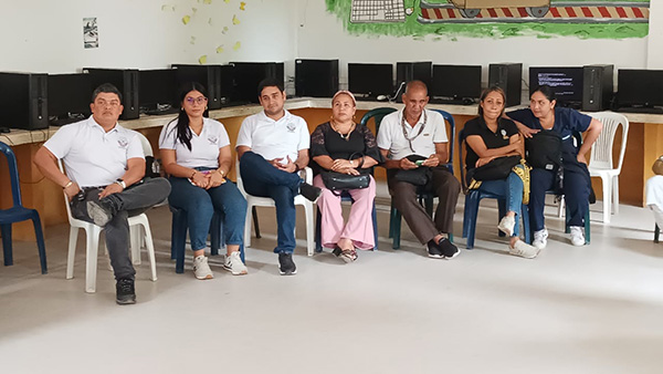 Capacitan a docentes en integración de las TIC en Aracataca, Magdalena