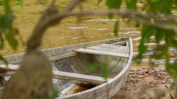 Colisión de canoas deja a un hombre sin vida en Villanueva