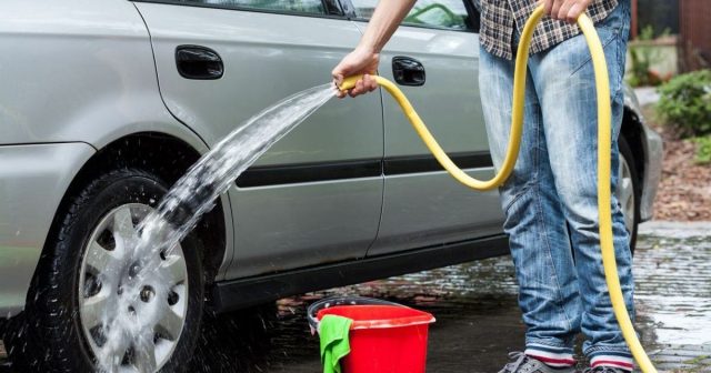 En Armenia prohíben el lavado de vehículos, andenes, fachadas y el riego de jardines