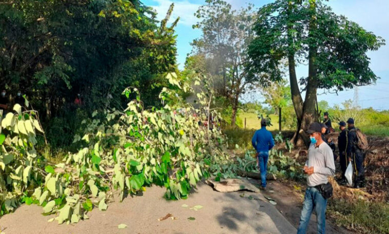 En San José de Uré amenazan con cierres de vías ante constantes cortes de energía