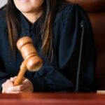 Fiscalía imputó a una juez por exigir dinero a una funcionaria, a cambio de no dejarla sin empleo