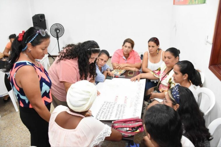 Más de mil mujeres han participado en la Escuela de Formación 