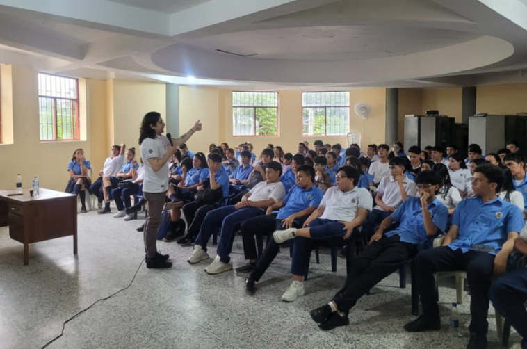 MinTic promueve iniciativa en colegios para una navegación segura en Internet