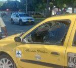 Mototaxista herido tras chocar con un taxi