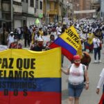 Paro de maestros en Medellín EN VIVO, cierres y avance de la marcha hoy 30 de agosto