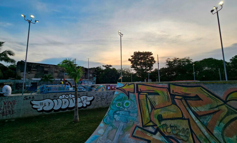Tras el reclamo, iluminan y adecuan el Skatepark de Montería