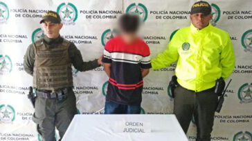 Agarraron a una personas en Antioquia por llevar armas , tener drogar y andar con orden judicial