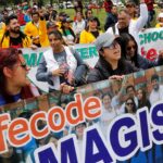 Marcha en Medellín por el asesinato del profesor en Yolombó