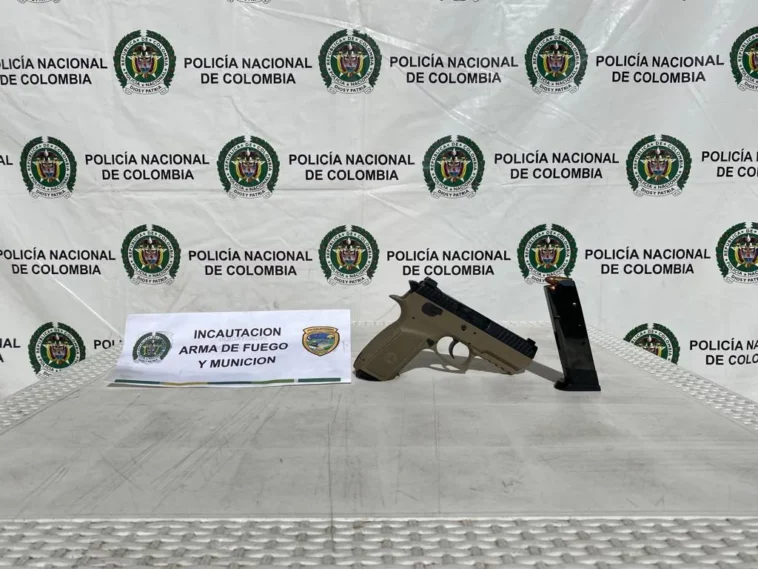 Incautan dos pistolas en carreteras del Huila