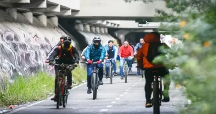 Los  desafíos del Día sin Carro en Bogotá: trancones y congestiones marcan jornada