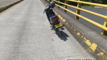 Motocicleta de integrante de la orquesta Son de Támara paralizó el tráfico en el norte de Casanare.