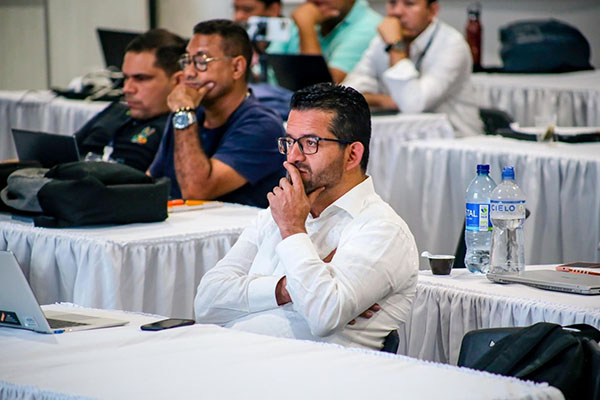 El evento se convirtió en un espacio crucial para la discusión de temas de relevancia.