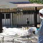 Se ahorcó en el patio de su casa