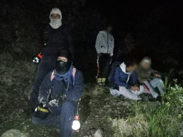 Tres jóvenes se fueron de excursión al Volcán Galeras y se extraviaron, Bomberos los ubicaron