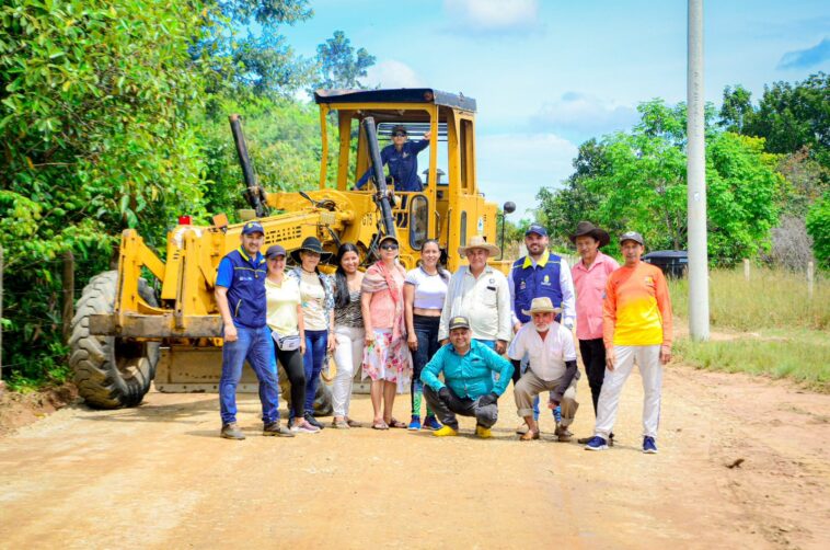 Administración departamental trabaja en la rehabilitación de carreteras en Monterrey