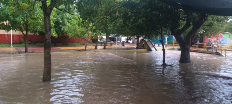 Aracataca bajo el agua tras aguacero de este jueves 