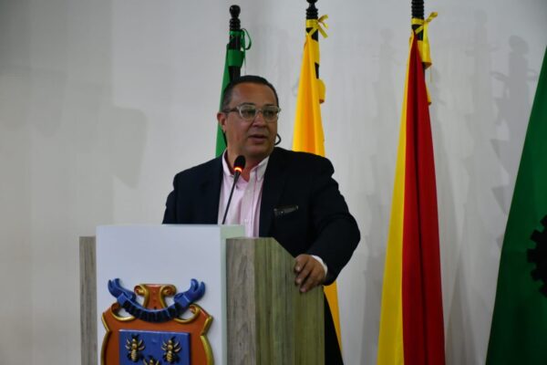 Asamblea Departamental eligió a Giovani Arias como Contralor de Risaralda