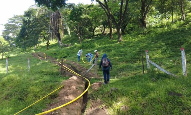 Avanza convenio de gasificación que permitirá conectar 132 hogares del sector Volcaneras