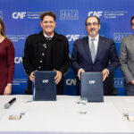 Firma de convenio entre CAF y Carlos Vives para la restauración de la calidad de agua en la Ciénaga Grande de Santa Marta.