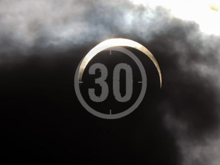 FOTOS: El anillo del eclipse se vio en Medellín