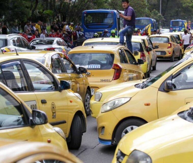 Gremio de taxistas convoca a paro para el próximo 25 de octubre