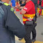 Investigan a policía que capturó a trabajador del Idrd que le hizo un reclamo Policía habría capturado a trabajador del Idrd porque le reclamó sobre el ingreso de la patrulla en la ciclovía.