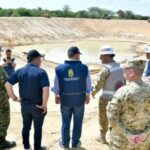 Militares se unen en La Guajira para llevar agua potable