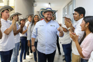 El Gobernador Orlando Benítez Mora hizo entrega de la nueva oficina del subsistema de la plataforma de juventudes.